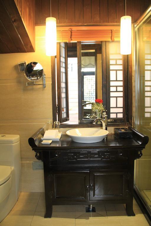Renli Hotel Чънду Екстериор снимка