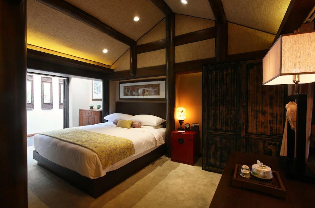 Renli Hotel Чънду Стая снимка