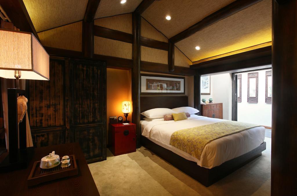 Renli Hotel Чънду Стая снимка