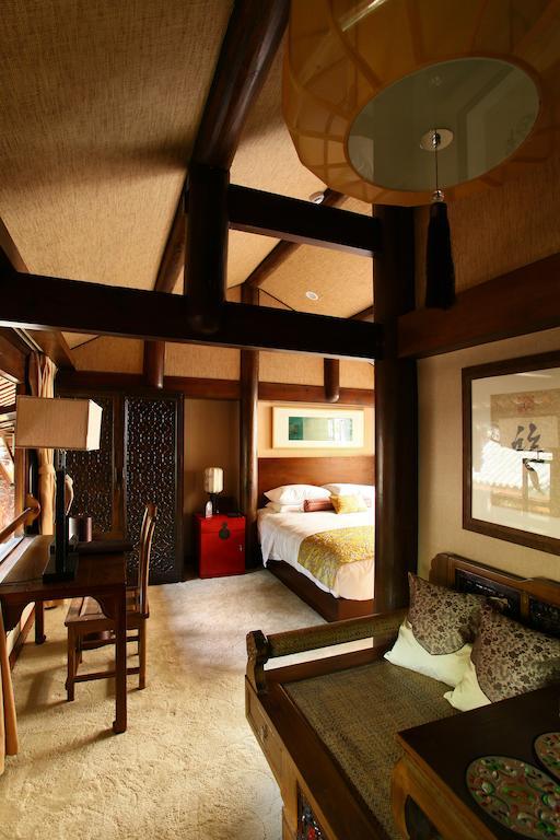 Renli Hotel Чънду Стая снимка
