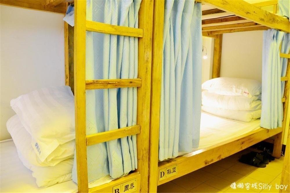Renli Hotel Чънду Екстериор снимка